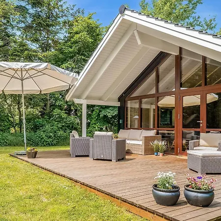 Luxury Retreat - By Traum Bøtø By