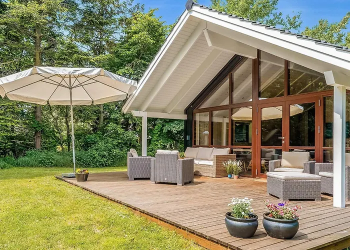 Luxury Retreat - By Traum Bøtø By